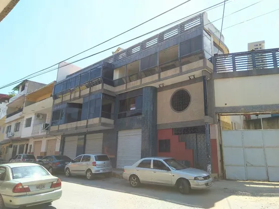 Edificio Local Comercial En Venta En Caraballeda, La Guaira 1200m2 4niveles 15pe (cbe)