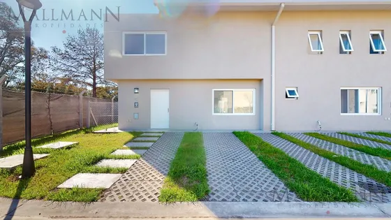 Townhouse En Condominio La Nazarena | Mallmann Propiedades