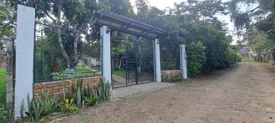 Amplia Casa Lote A La Venta!!!!