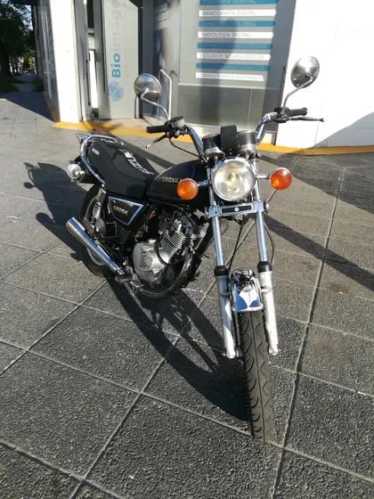 Impecable Suzuki Gn 125 H