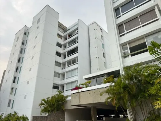 Vendo Apartamento En Calle Cerrada 170m2 Lomas Del Mirador 0287