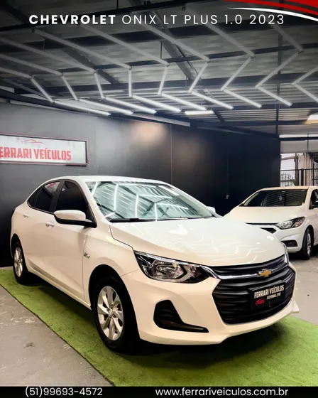 Chevrolet Onix Onix Sedan Plus Lt 1.0 12v Flex 4p Mec.