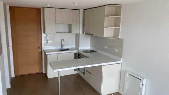Bien Ubicado Arriendo Depto. 