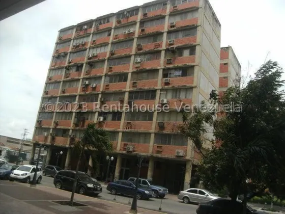 Milagros Inmuebles Oficina Alquiler Barquisimeto Lara Zona Centro Economica Comercial Economico Código Inmobiliaria Rent-a-house  24-8044