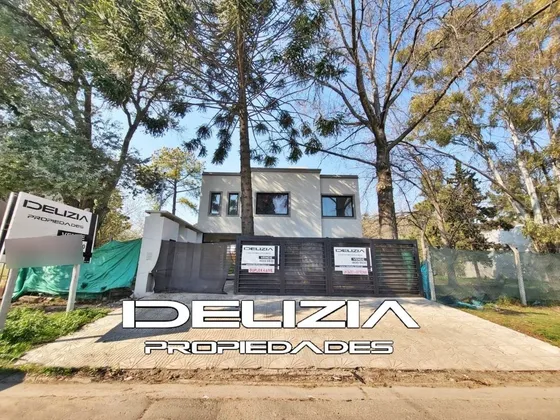 Venta De Duplex 4 Ambientes En V.tesei / Ituzaingo