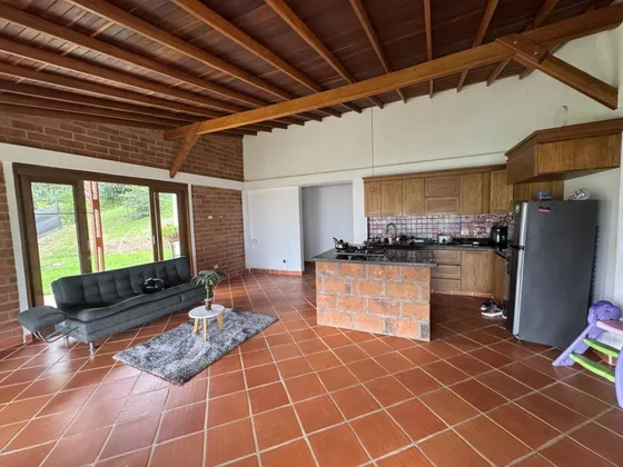 Se Vende Encantadora Finca En Girardota