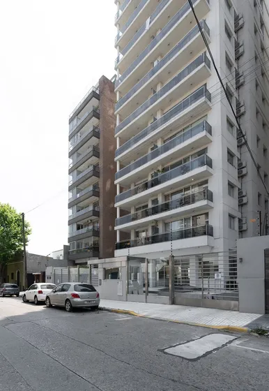Alquiler Semipiso Premium 4 Ambientes En Quilmes 