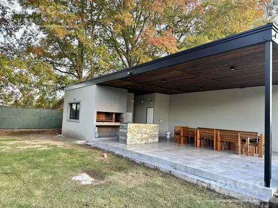 En Venta Quinta En Cañuelas - Barrio Las Araucarias