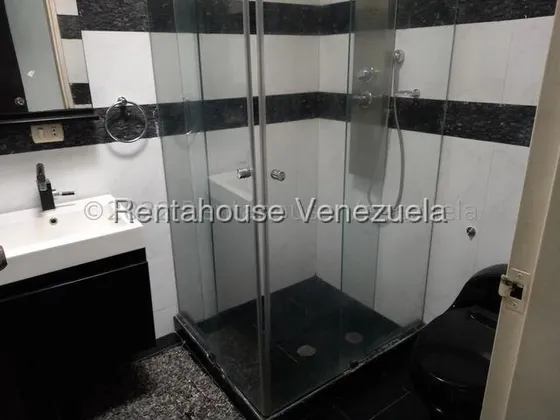 Julian Galindez Alquila Excelente Casa Amoblada En Ciudad Roca Barquisimeto  #25-20598