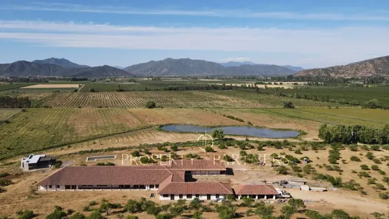 Espectacular Casa Con Gran Terreno En El Huique