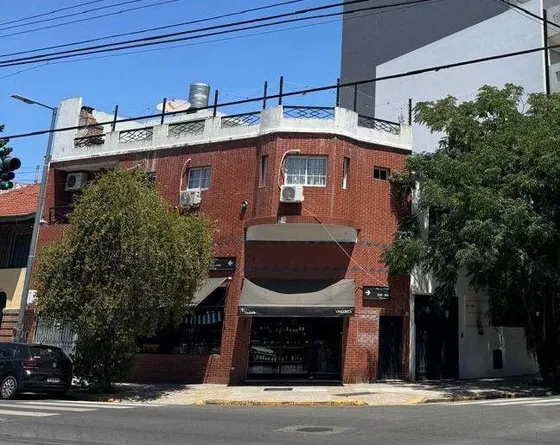 Casa Con Local En Pb