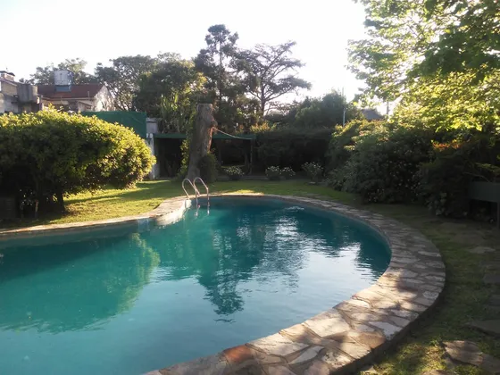Alquiler Casa Quinta Para Pasar El Día, Arbolada Con Pileta Y Parrilla. Zona Sur Gba