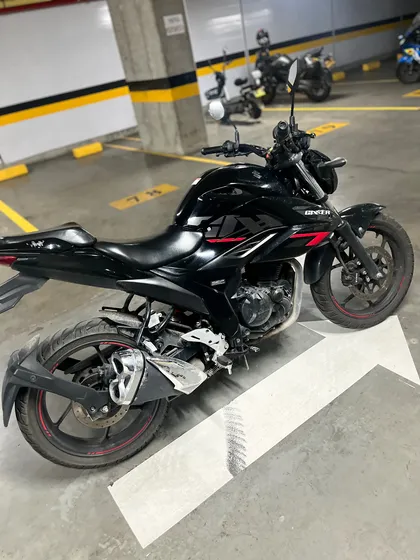 Es Moto Gixxer 150 Fi Modelo 2023, Sin Multas, Único Comprad