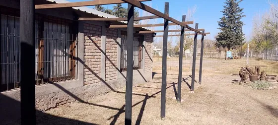 Casa En Carrizal De Abajo Con Pileta