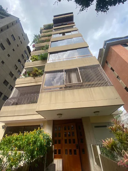 Venta Ph Urb. San Bernardino,  287m2 + 80m2 De Terraza, 4h/6b/3p/1m.