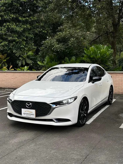 Mazda 3 2.0 Prime
