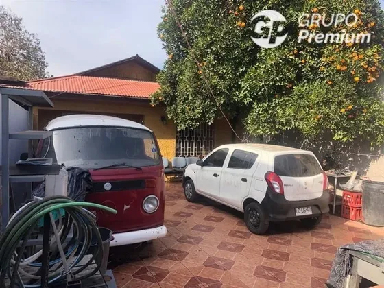 Casa En Venta De 3 Dorm. En Quinta Normal