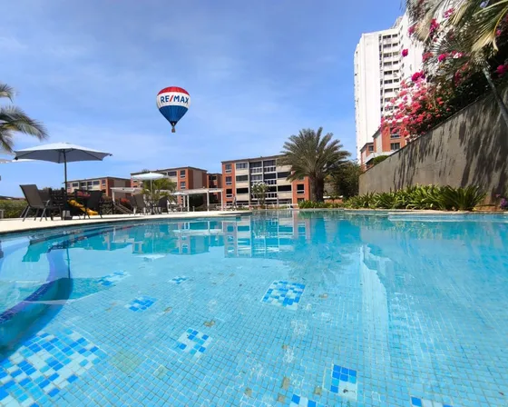 Apartamento En Residencia Terrazas De Genoves, En Barrio El Chavelito, Con Cercania A Centro Comercial, Con Zona Comercial Y Con Piscina
