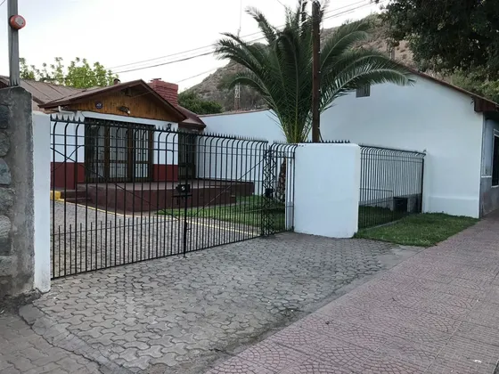 Local Comercial En Arriendo En Los Andes