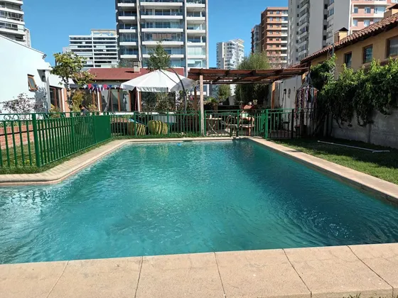 Amplia Y Cómoda Casa En Bosques De Montemar (114681)