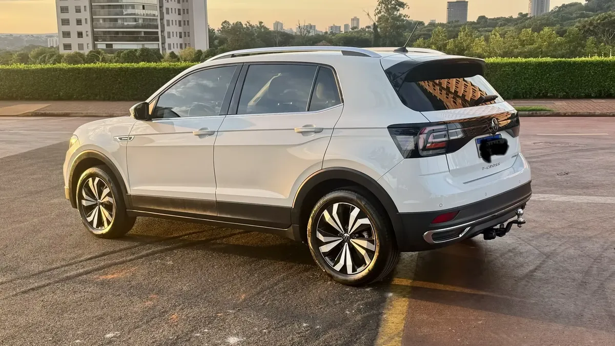 Volkswagen T-cross 2022 1.4 Highline 250 Tsi Aut. 5p — foto 3