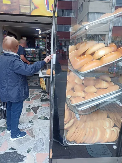 Vendo Panaderia Con Vivienda Bogota Norte 