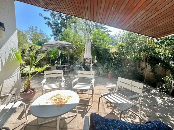 Casa En Venta En Exclusivo Sector El Bosque. En Providencia