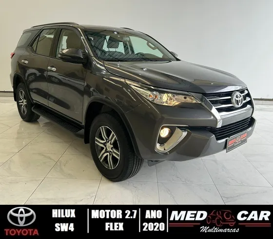 Toyota Hilux Sw4 Srv 4x2 2.7 Flex 16v Aut.