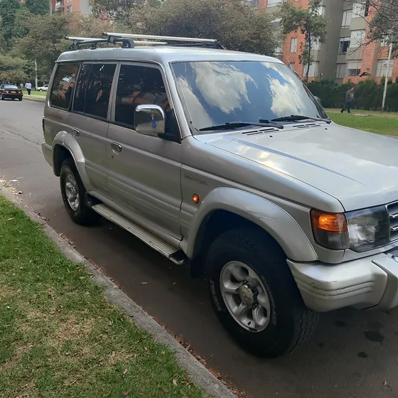 Mitsubishi Montero 3.0 V43 Wagon
