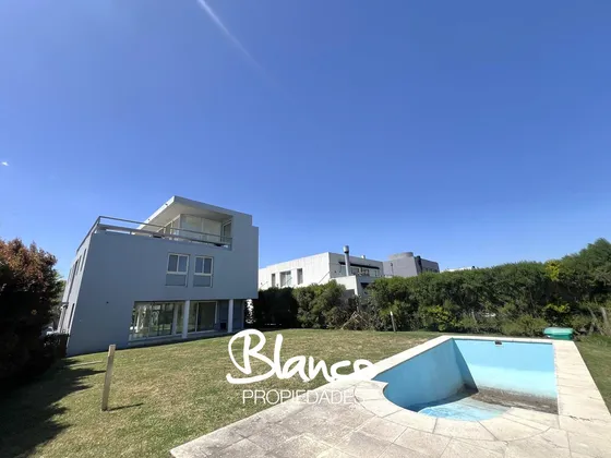Casa  En Venta En Los Lagos, Nordelta, Tigre