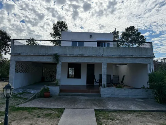 Casa Privilegiada Sobre Rambla En Brisas Del Plata