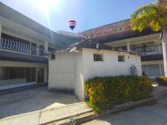 Re/max 2mil Vende, Local, Centro Comercial Paraíso Center, Maneiro, Isla De Margarita.