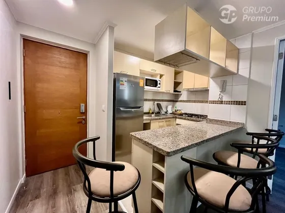 Departamento En Venta De 2 Dorm. En Viña Del Mar
