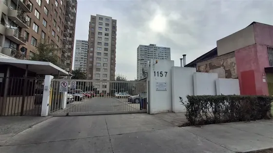 Departamento En Venta De 3 Dorm. En Independencia