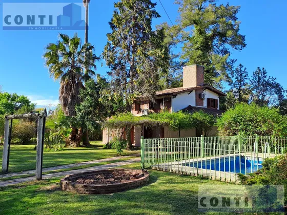 Casa En  La Bota