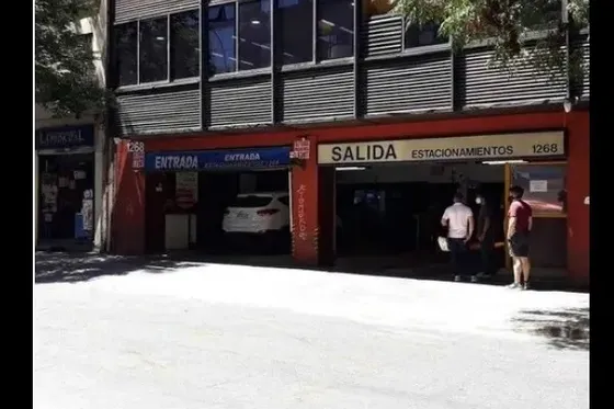 Arriendo Estacionamiento En Pleno Centro De Santiago
