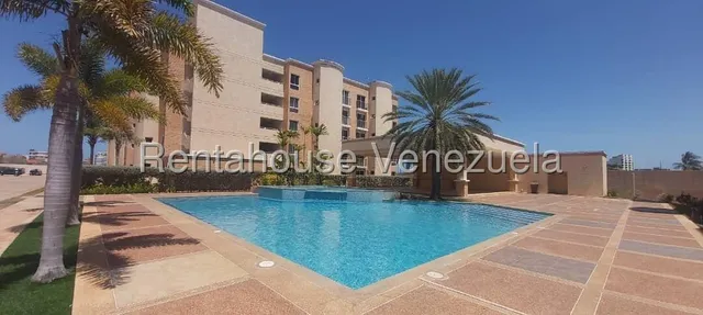 Venta De Hermoso Y Acogedor Apartamento En Sabanamar, Porlamar - Isla De Margarita. Dm