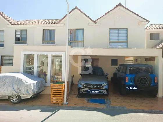 Linda Casa Sector Costa Laguna.
