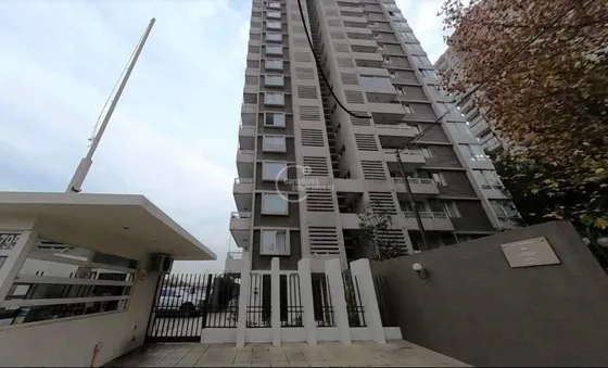 Departamento En Venta De 2 Dorm. En Macul