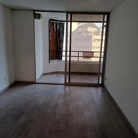 Departamento Metro Tobalaba