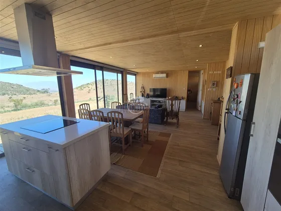 Casa En Venta De 3 Dorm.condominio H.chacabuco.colina. Casa En Venta De 3 Dorm.condominio H.chacabuco.colina.