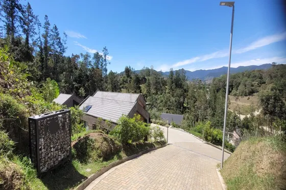 Casa En Venta En El Retiro. Cod V501129