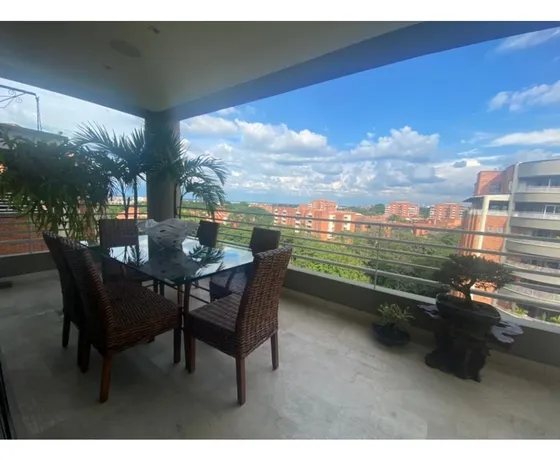 Venta Apartamento De 340mts2 Ciudad Jardín, Sur De Cali 7437.