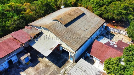Galpón En Venta  El Marques Guatire Yo 25-10068
