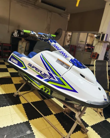 Yamaha Súperjet 701