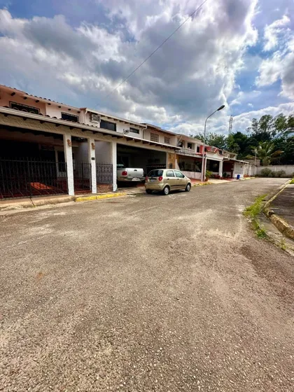 Xv, Casa En Venta Urb Villa Dorada  Conjunto Privado Sector Machiri