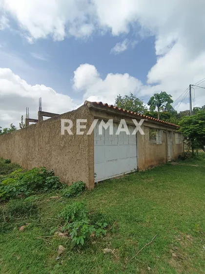 Casa En La Asunción Con Amplio Terreno, Isla De Margarita  Cod: 1293