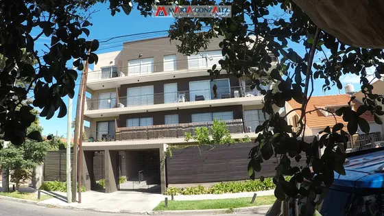 Venta 2 Amb  Cochera Piscina Parrilla