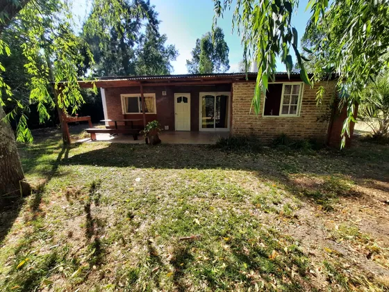 Alquiler Temporario O Mensual Casa Quinta Con Pileta Calefacción Para 6 Personas Campo En Estancia Chica Abasto La Plata 