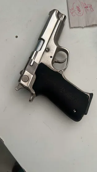 Vendo Pistola 9mm, S&w, Precio 340 Con Traspaso Incluido